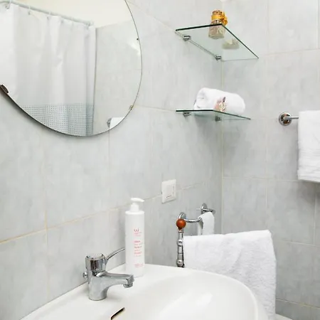 Casa Nik By Wonderful Italy Hotel *